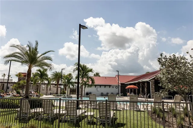 $5,000 | 15275 Grn Acrs Avenue, Unit 323, Punta Gorda, FL 33982