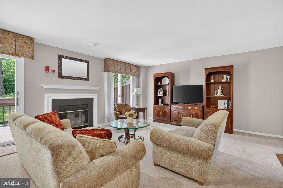 266 Fox Run Exton, PA 19341 - Photo 13 of 45 Living room view from left corner
