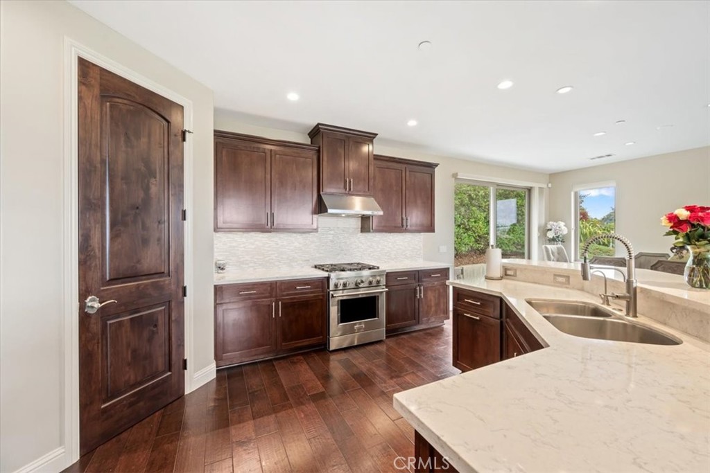 207 Princessa Lane Pismo Beach, CA 93449 - Photo 10 of 38