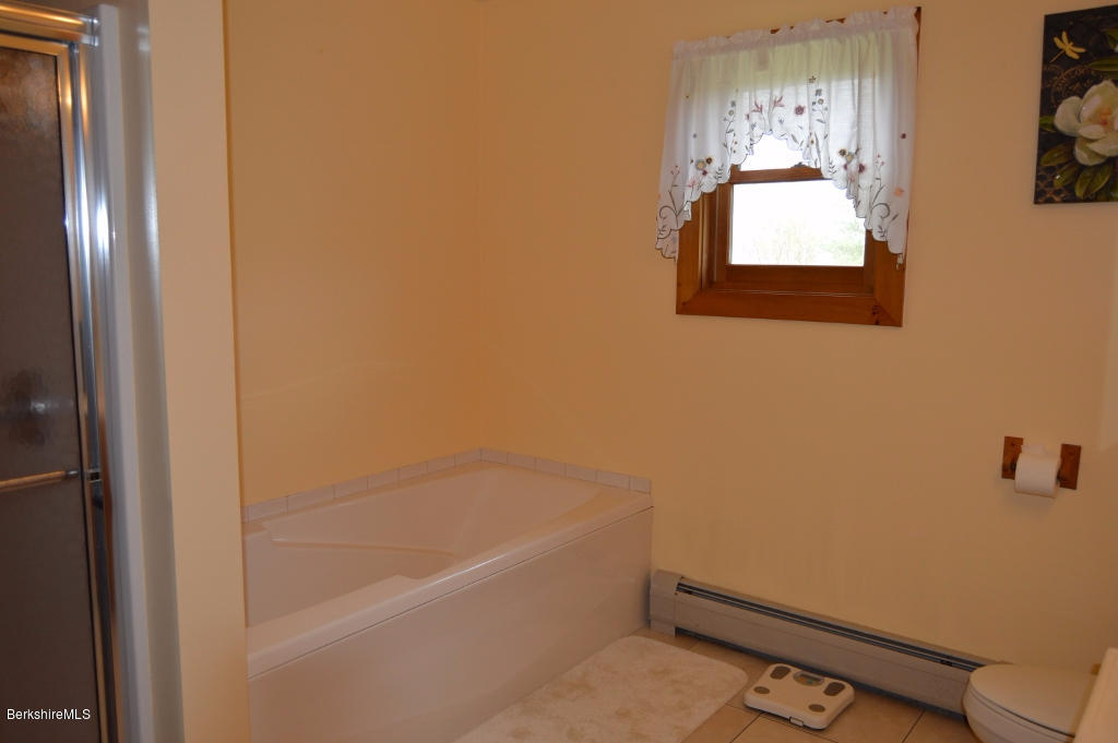405 Notch Road North Adams, MA 01247 - Photo 22 of 37 upstairsfullbath
