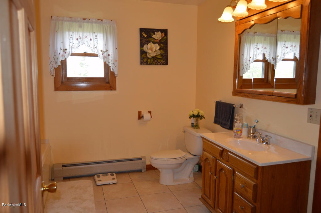 405 Notch Road North Adams, MA 01247 - Photo 23 of 37 fullbath