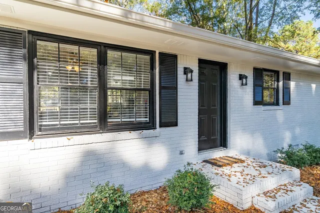 $1,650 | 409 Colette Lane, Social Circle, GA 30025