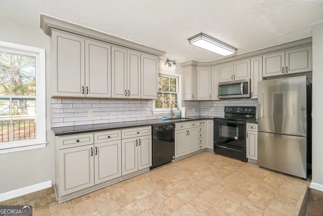 $1,650 | 409 Colette Lane, Social Circle, GA 30025