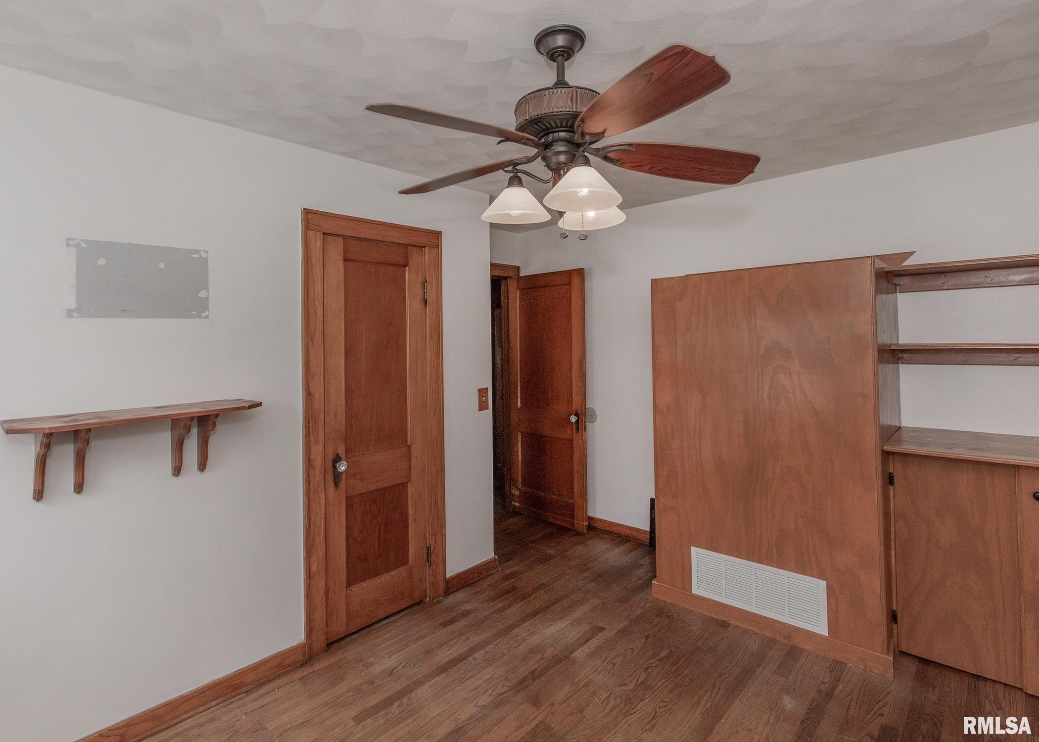 407 Maple Street Colona, IL 61241 - Photo 14 of 32 Gallery Image 14