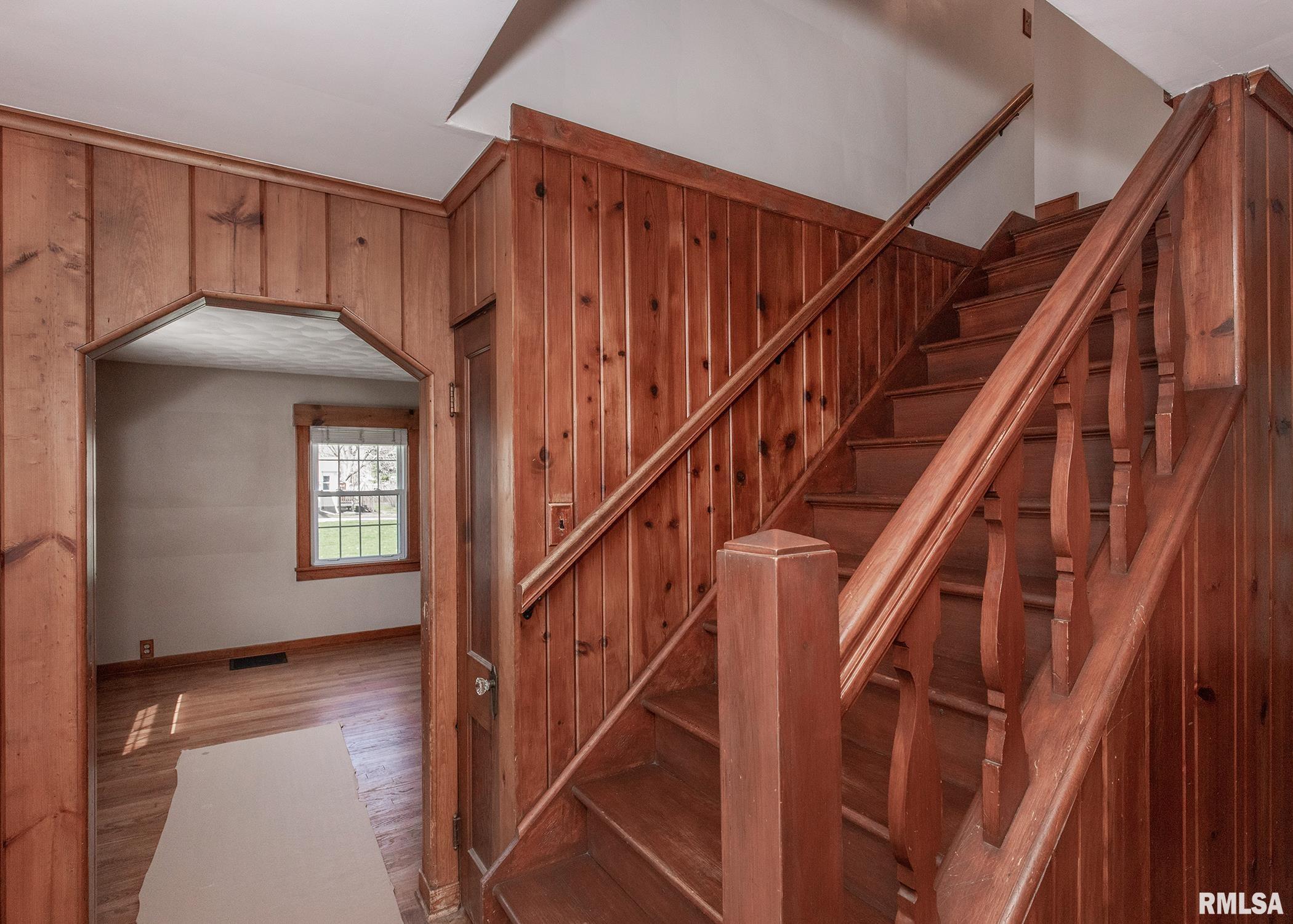 407 Maple Street Colona, IL 61241 - Photo 17 of 32 Gallery Image 17
