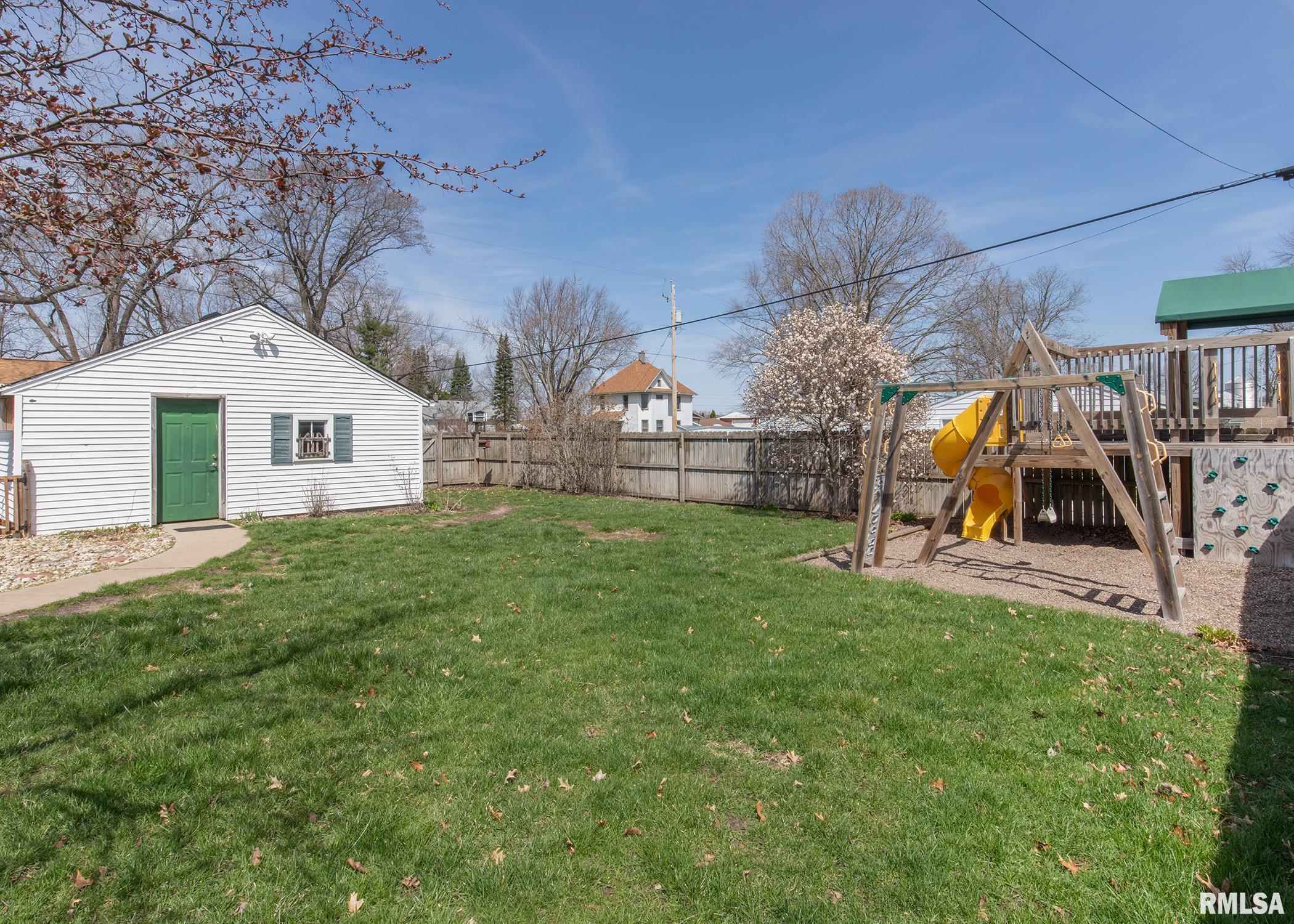 407 Maple Street Colona, IL 61241 - Photo 30 of 32 Gallery Image 30