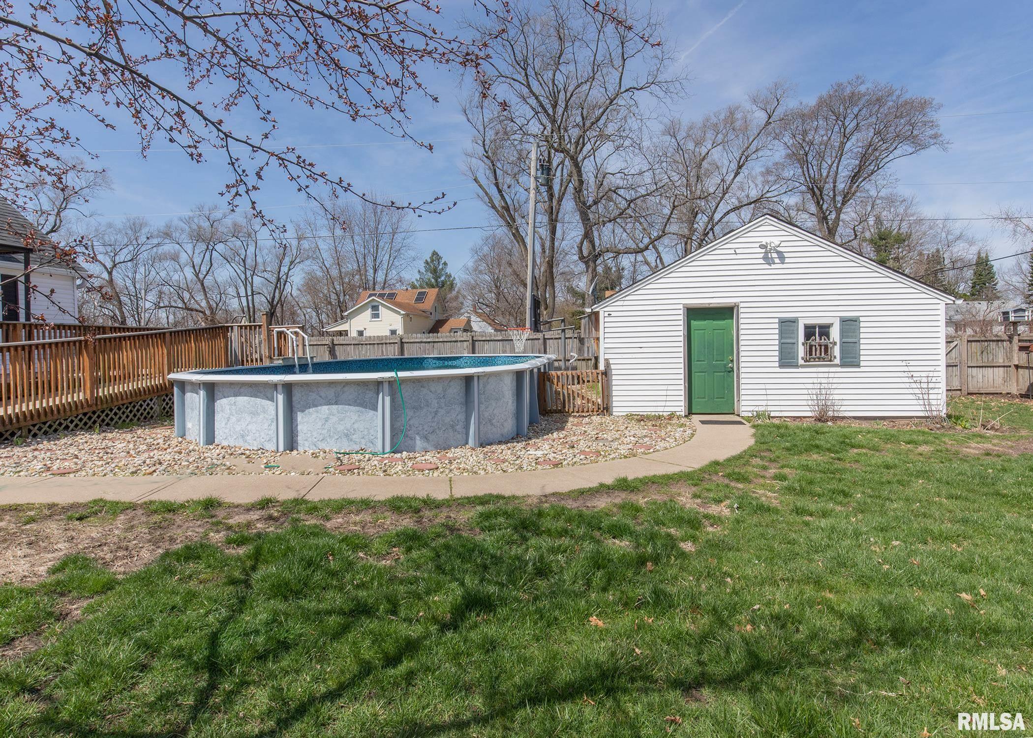 407 Maple Street Colona, IL 61241 - Photo 4 of 32 Gallery Image 4