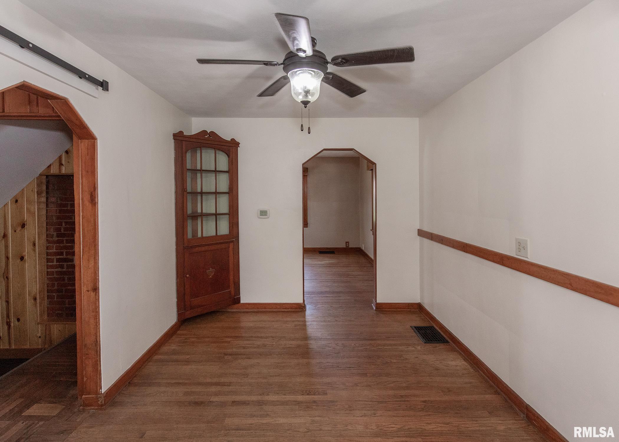 407 Maple Street Colona, IL 61241 - Photo 9 of 32 Gallery Image 9