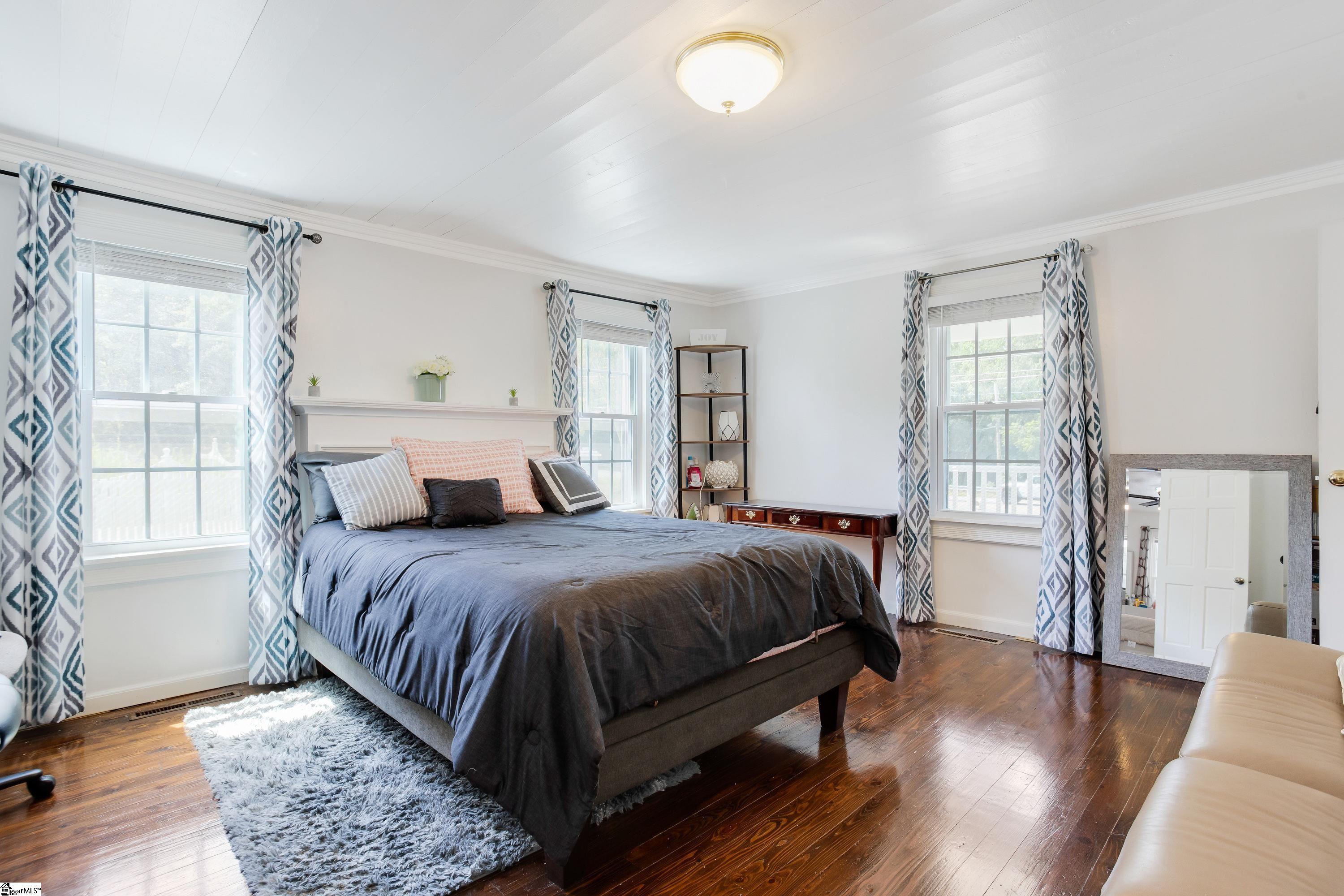 809 Farrs Bridge Road Greenville, SC 29611 - Photo 15 of 34 Gallery Image 15