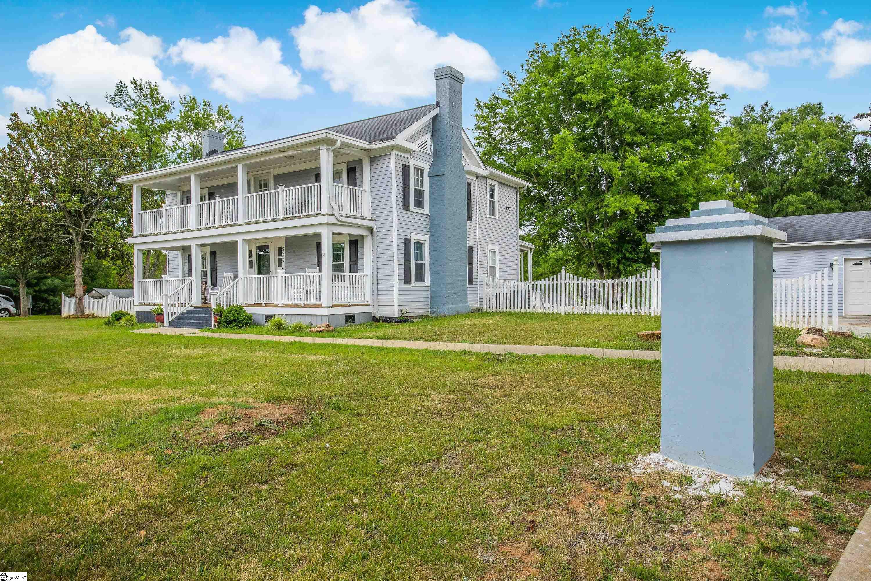 809 Farrs Bridge Road Greenville, SC 29611 - Photo 2 of 34 Gallery Image 2