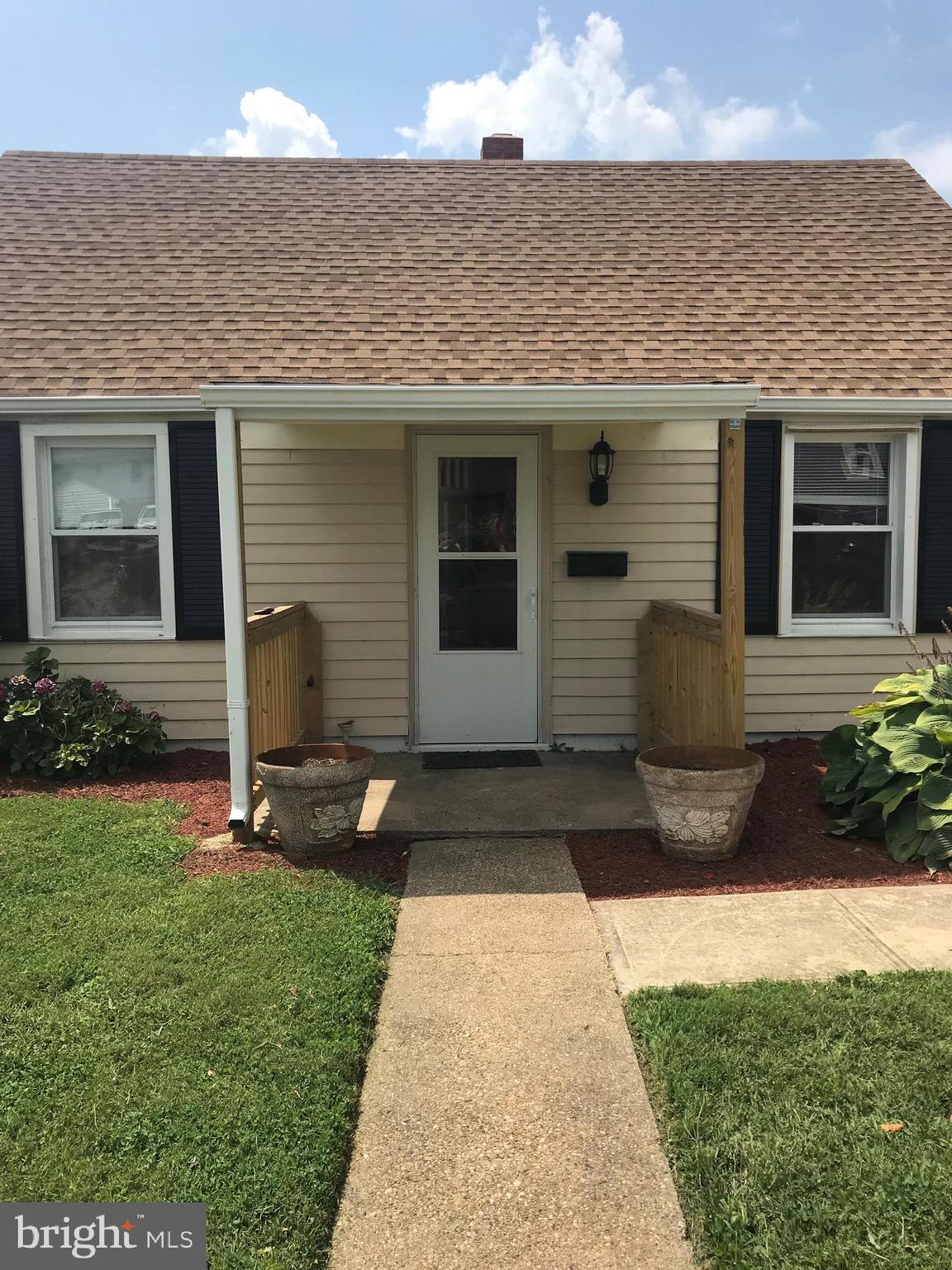 7817 Meath Road Baltimore, MD 21222 - Photo 3 of 18