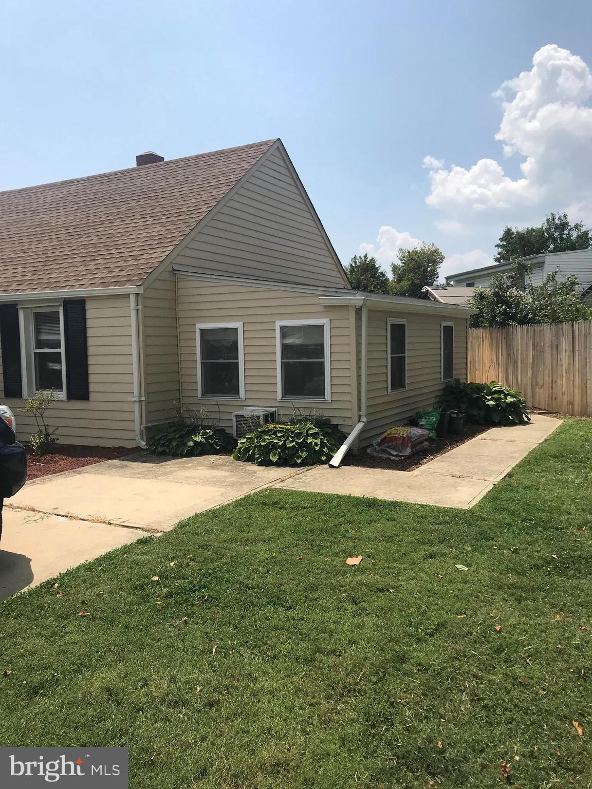 7817 Meath Road Baltimore, MD 21222 - Photo 4 of 18
