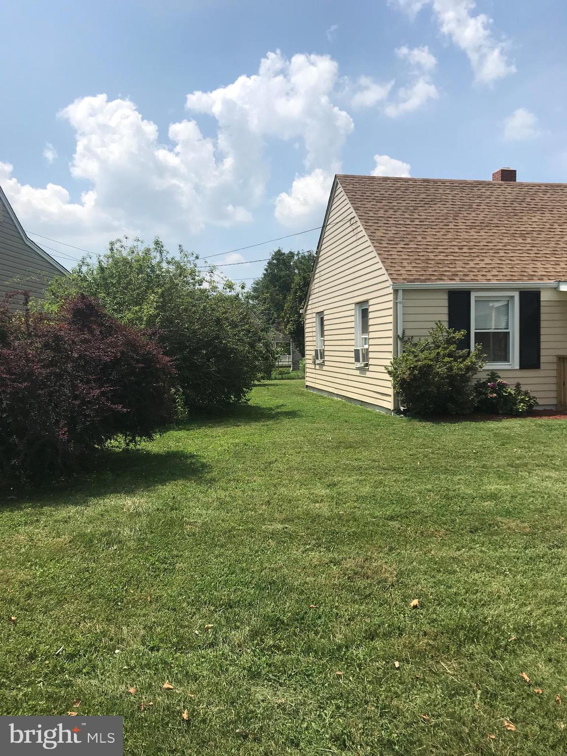 7817 Meath Road Baltimore, MD 21222 - Photo 8 of 18