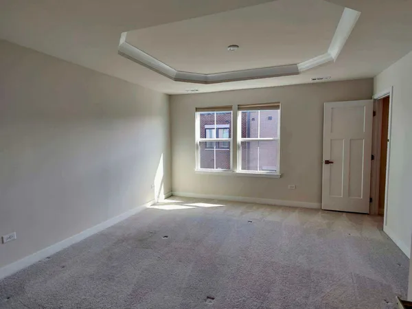 $3,950 | 319 Elm Ct., Unit 319, Mount Prospect, IL 60056