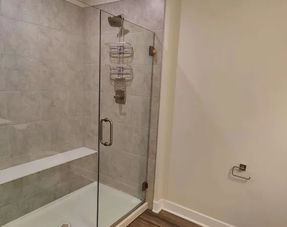 $3,950 | 319 Elm Ct., Unit 319, Mount Prospect, IL 60056