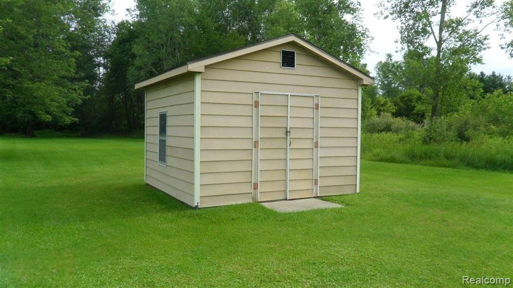 1184 West Hurd Road Clio, MI 48420 - Photo 5 of 5 img5.1379262239.jpg