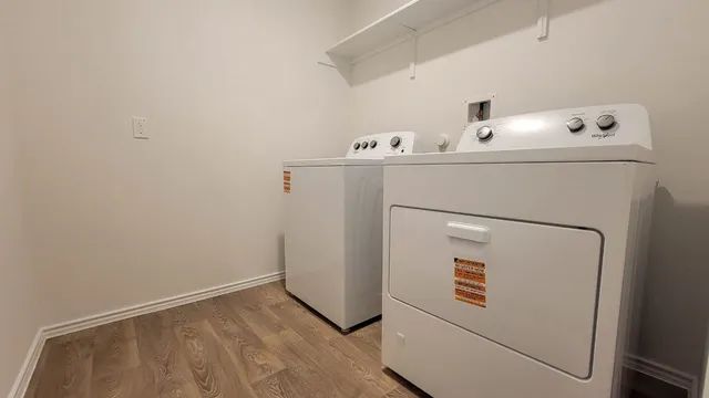 $1,900 | 245 Texoma Street, Kyle, TX 78640