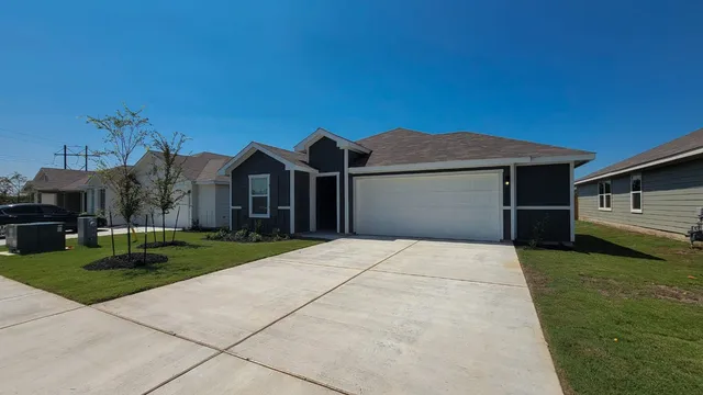 $1,900 | 245 Texoma Street, Kyle, TX 78640