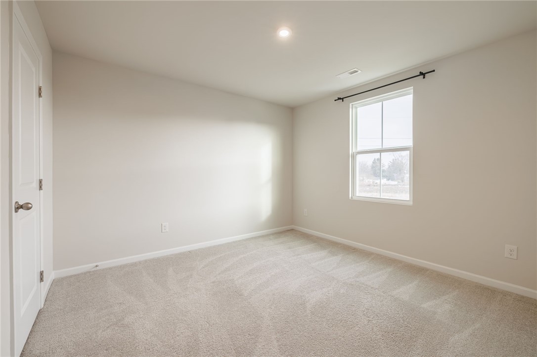 259 Nevins Road Henrietta, NY 14467 - Photo 10 of 21 Bedroom #2