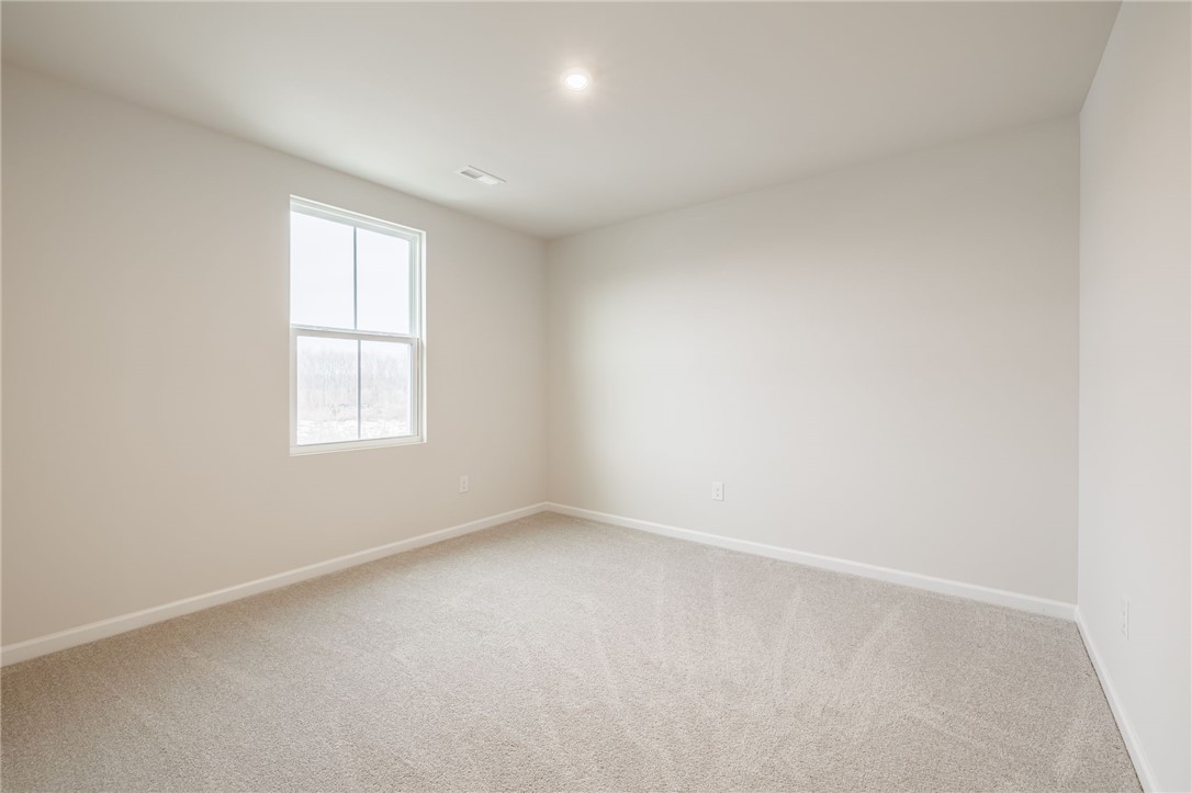 259 Nevins Road Henrietta, NY 14467 - Photo 11 of 21