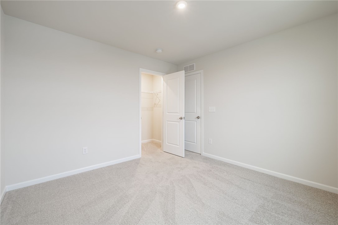 259 Nevins Road Henrietta, NY 14467 - Photo 12 of 21 Bedroom #3