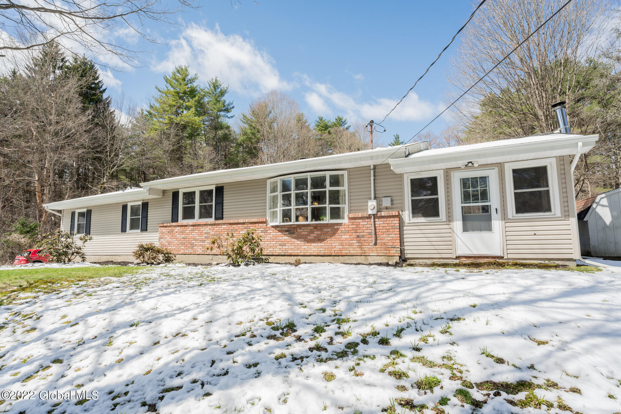 13 Grange Road Greenfield, NY 12833 - Photo 2 of 40 DSC04549
