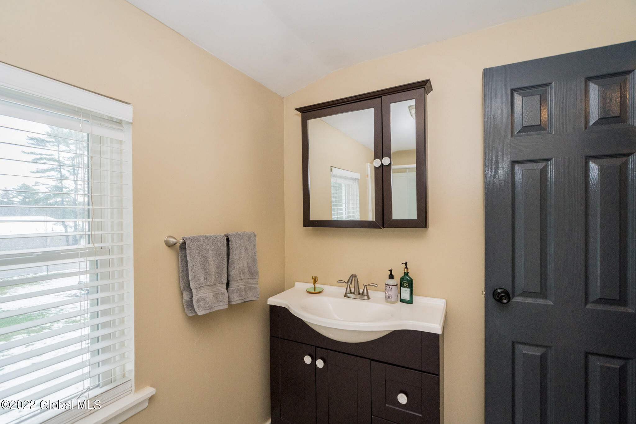 13 Grange Road Greenfield, NY 12833 - Photo 9 of 40 DSC04486