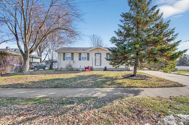 $229,000 | 7009 55th Avenue, Kenosha, WI 53142