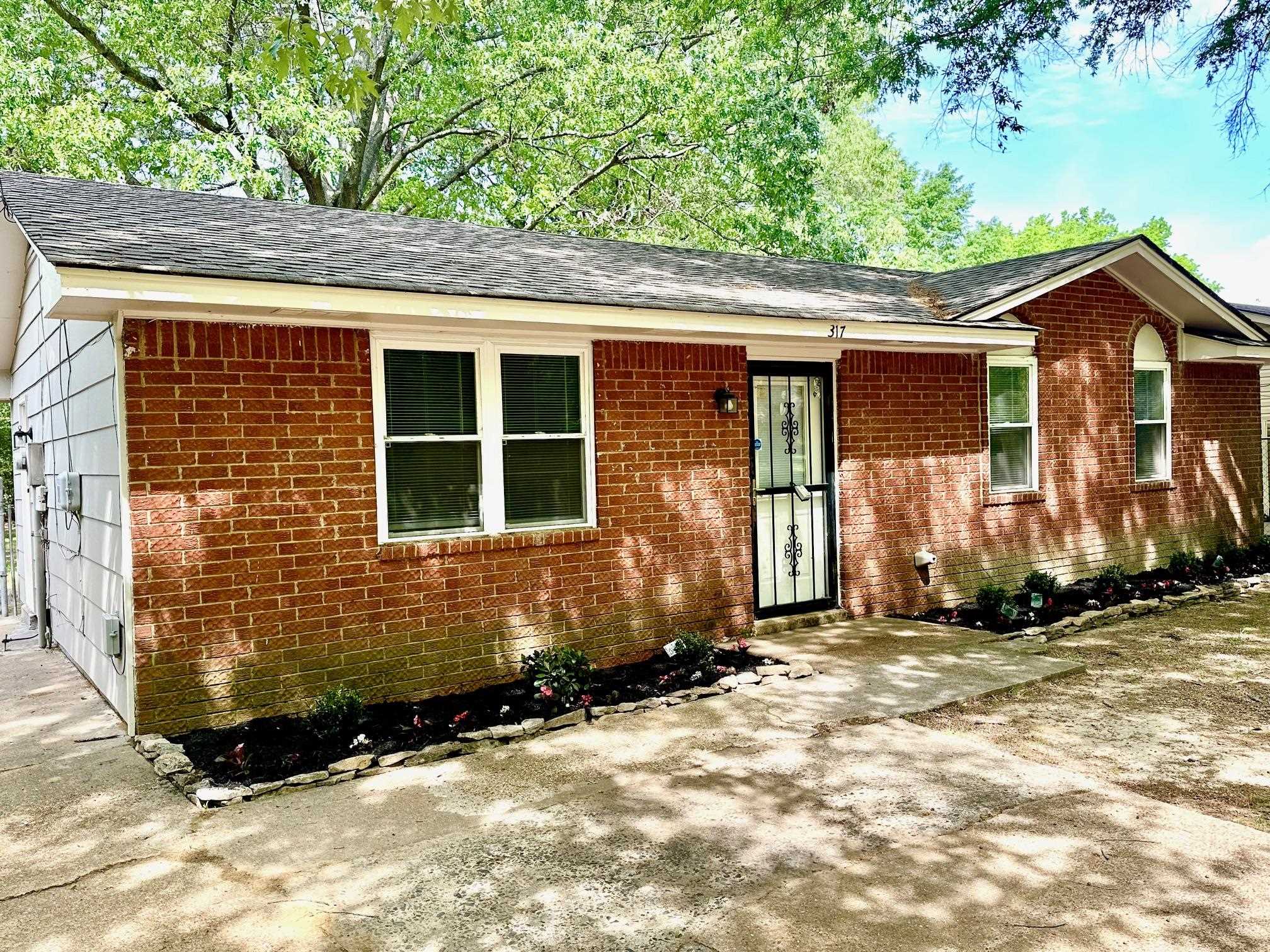 317 Sycamore Road Collierville, TN 38017 - Photo 1 of 16 Gallery Image 1