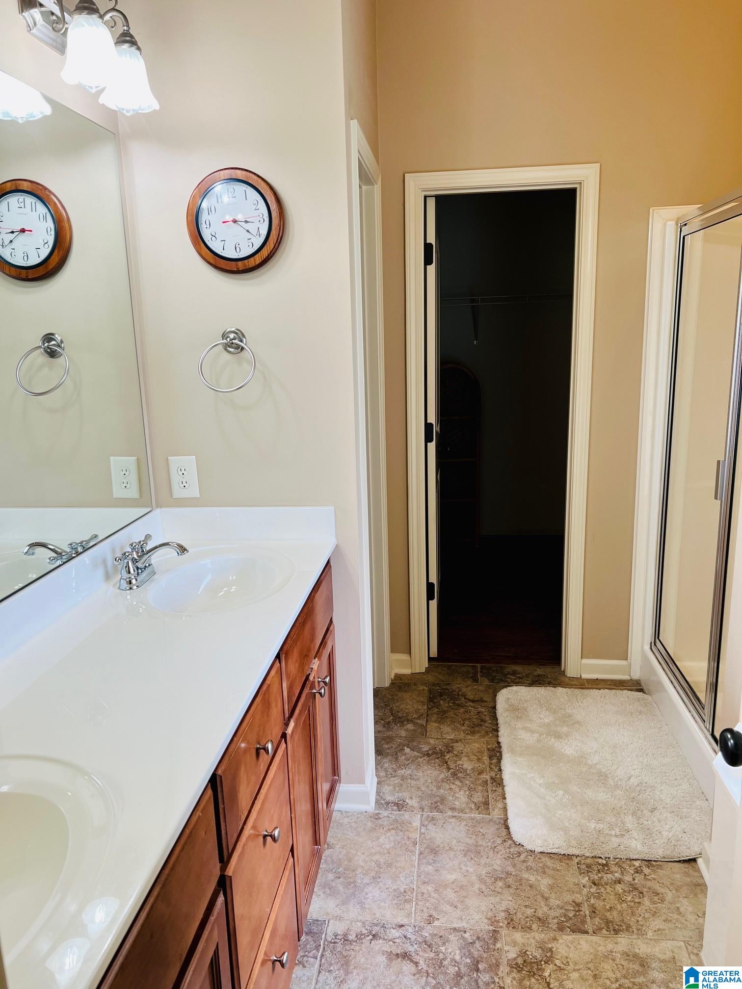 925 North Legacy Cove Springville, AL 35146 - Photo 16 of 20