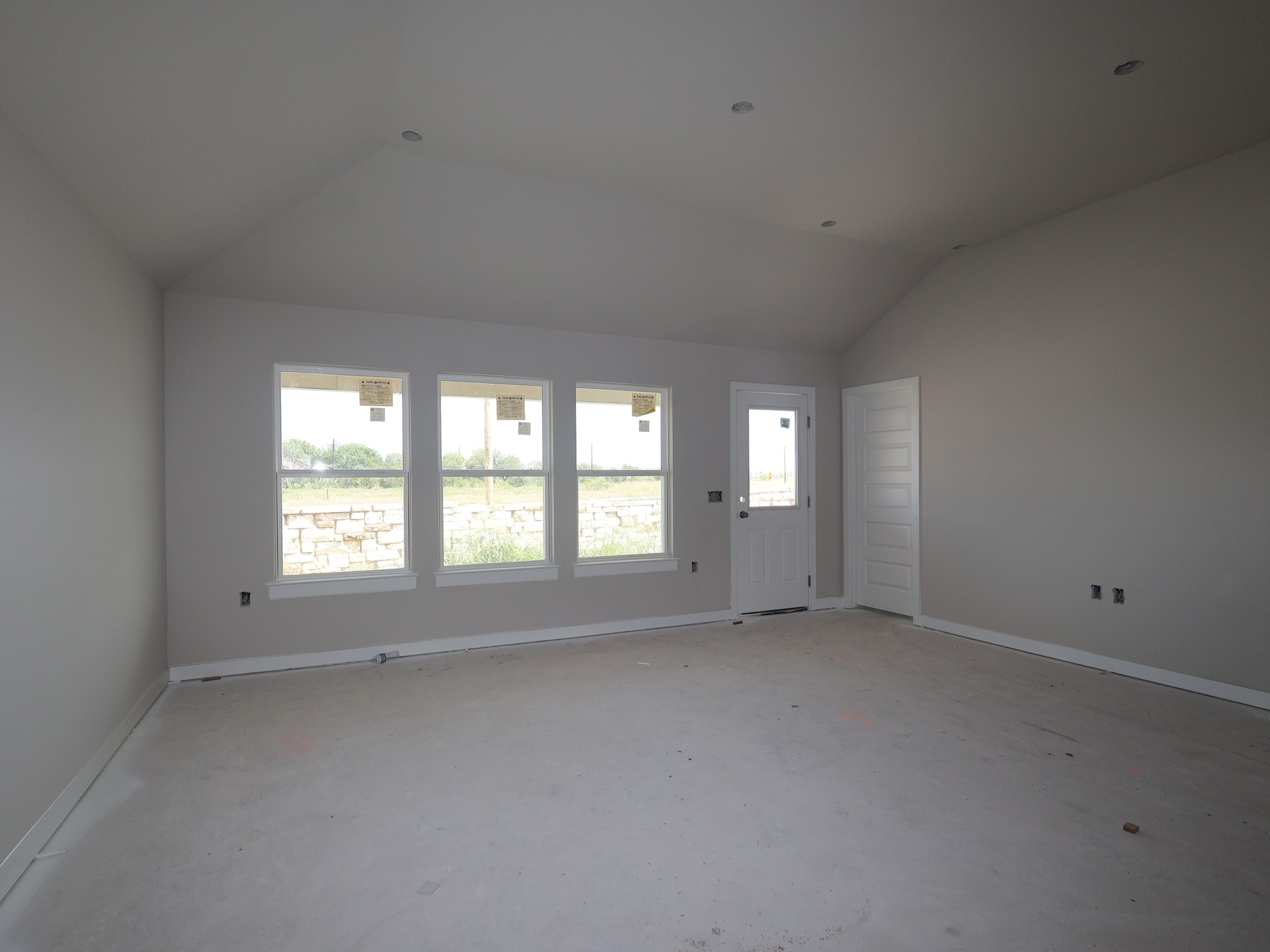 7424 Pullman Cove Austin, TX 78747 - Photo 5 of 14 Gallery Image 5