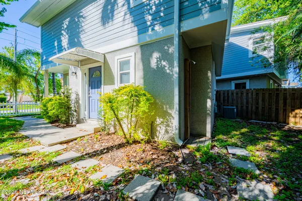 $2,650 | 597 Sturdivant Avenue, Atlantic Beach, FL 32233