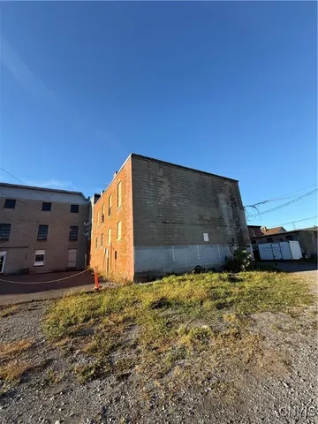 $249,999 | 148 Madison Street, Oneida, NY 13421