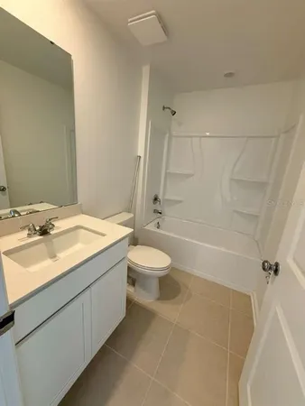 $2,200 | 355 Artemis St Lake, Lake Wales, FL 33853
