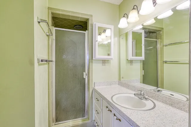 $240,000 | 808 Cecelia Drive, Boiling Springs, SC 29316