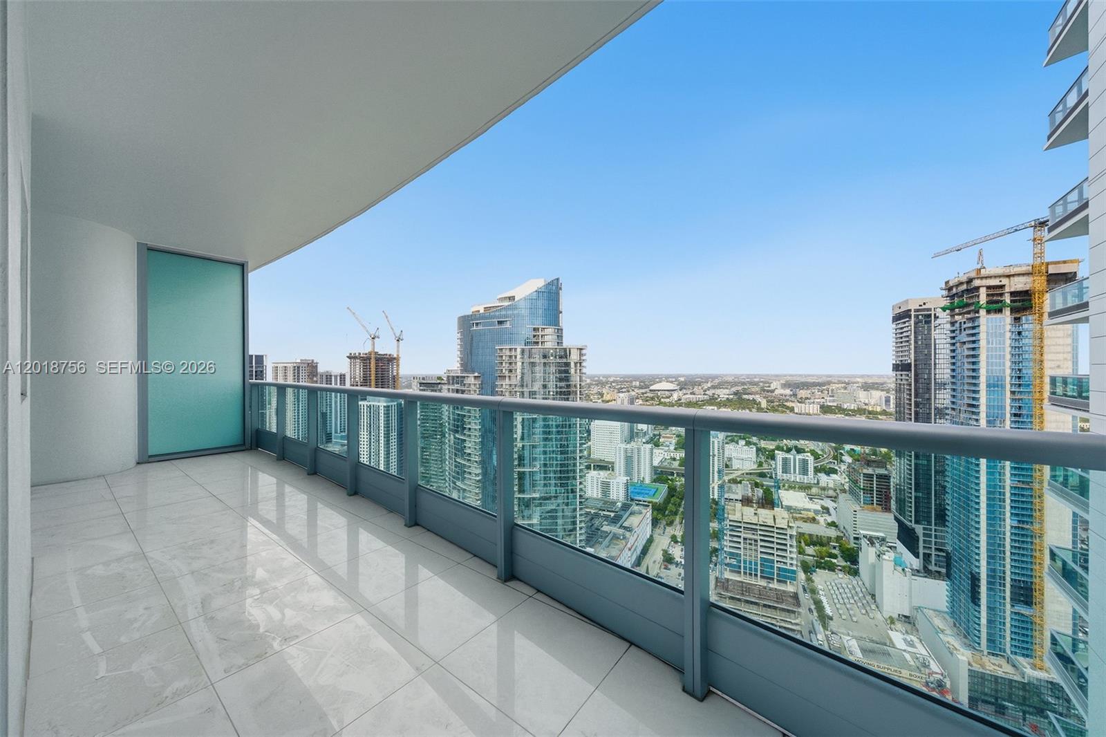 900 Biscayne Boulevard, Unit 5602 Miami, FL 33132 - Photo 14 of 38