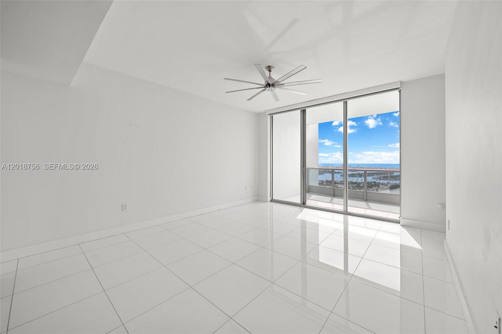 900 Biscayne Boulevard, Unit 5602 Miami, FL 33132 - Photo 2 of 38