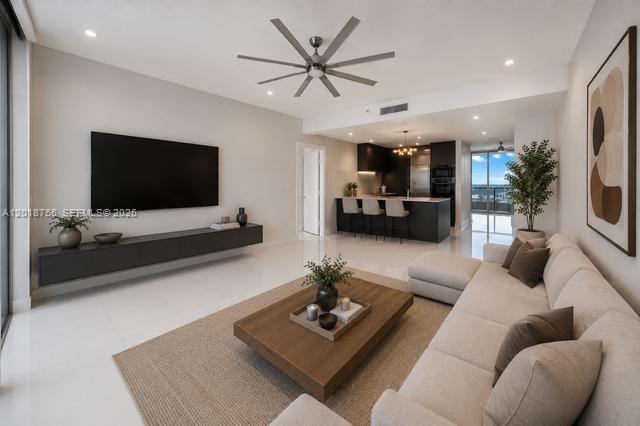 900 Biscayne Boulevard, Unit 5602 Miami, FL 33132 - Photo 10 of 38