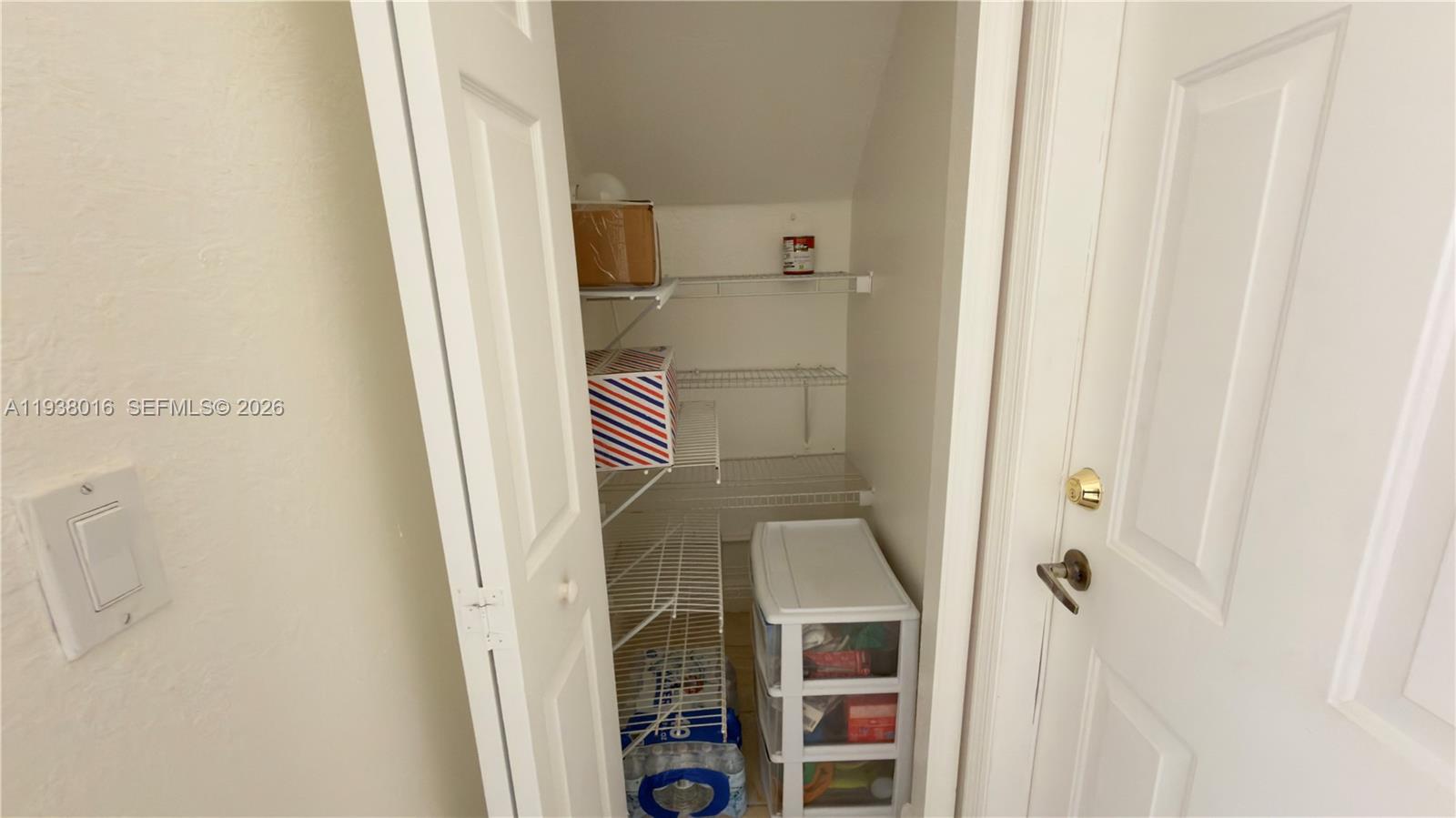 7633 Northwest 114th Path, Unit 7633 Doral, FL 33178 - Photo 21 of 30 a picture of a bathroom