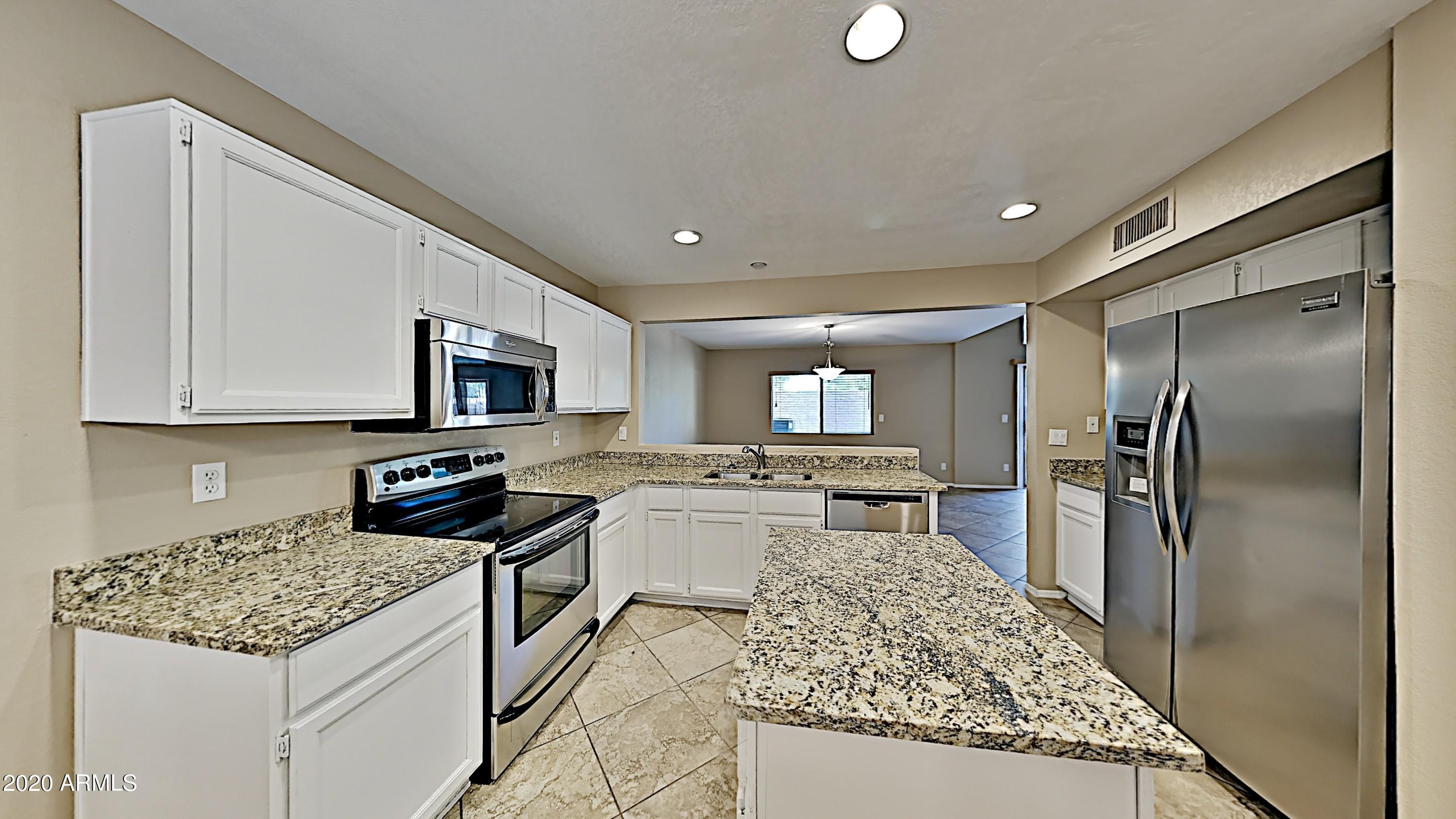 4254 East Agave Road Phoenix, AZ 85044 - Photo 4 of 13 3_Image_VVWD9ZM1jN