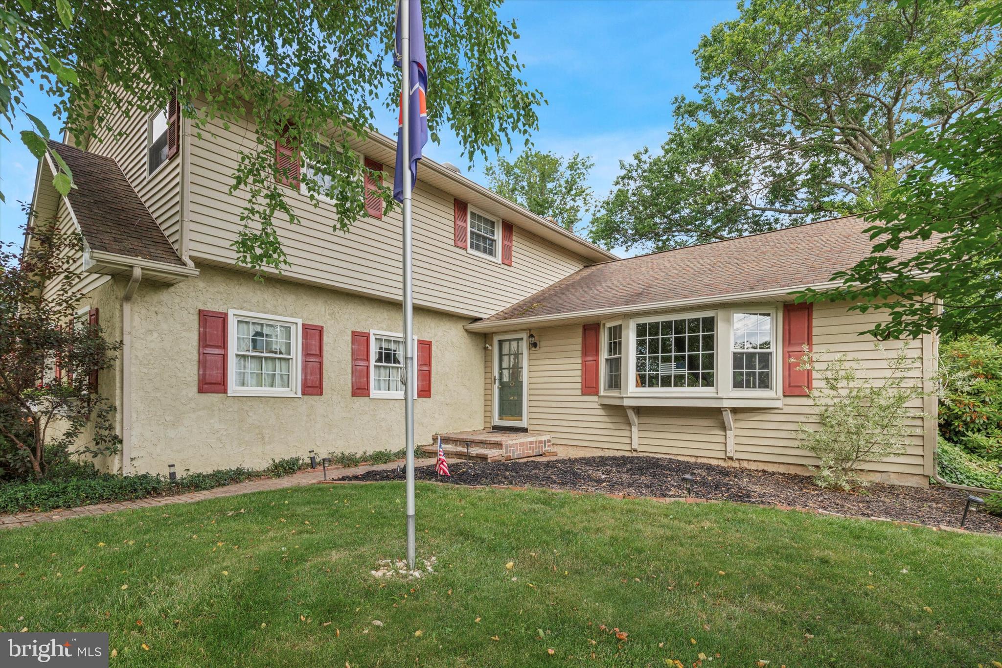 3019 Eisenhower Road Norristown, PA 19403 - Photo 3 of 24 Welcome to 3019 Eisenhower Road!