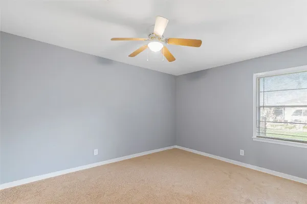 $1,800 | 10502 Royal Oaks Drive, Houston, TX 77016