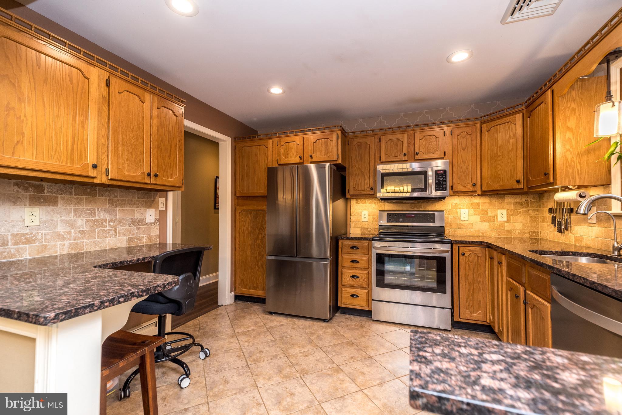 1605 North Valley Road Pottstown, PA 19464 - Photo 27 of 49 Kitchen