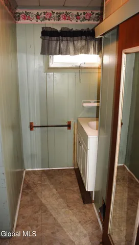 $159,900 | 79 Boulevard, Hudson Falls, NY 12839