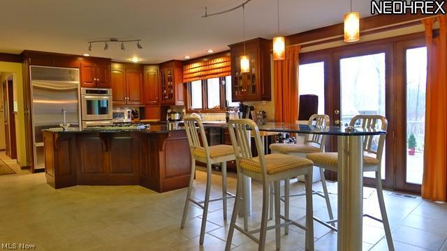 33145 Jackson Road Chagrin Falls, OH 44022 - Photo 10 of 23 Gallery Image 10