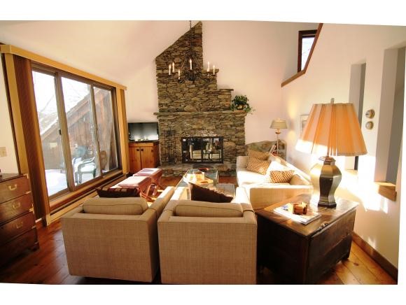 54 Pine Lane Rochester, VT 05767 - Photo 4 of 30 Gallery Image 4