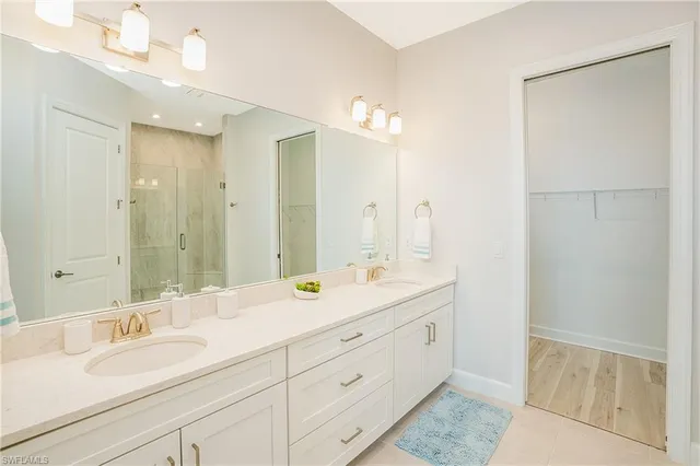 $4,150 | 15257 Zeno Way, Unit 202, Naples, FL 34114