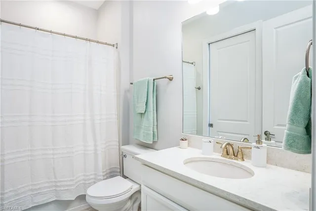 $4,150 | 15257 Zeno Way, Unit 202, Naples, FL 34114