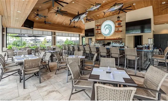 $4,150 | 15257 Zeno Way, Unit 202, Naples, FL 34114