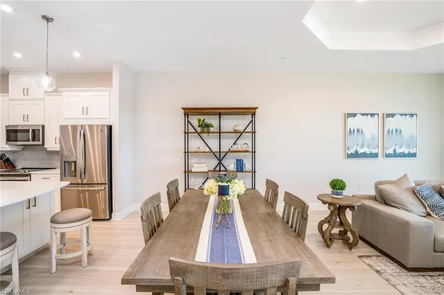 $4,150 | 15257 Zeno Way, Unit 202, Naples, FL 34114